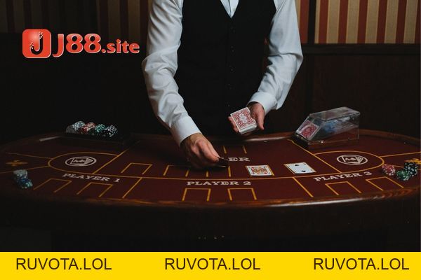 Game bài J88 đổi thưởng ăn tiền uy tín nhất hiện nay - RUVOTA.LOL Game bài J88 đổi thưởng ăn tiền uy tín nhất hiện nay - RUVOTA.LOL