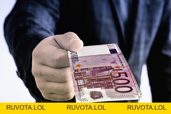 Nằm mơ có người cho tiền: Giải mã giấc mơ & đánh con gì? - RUVOTA.LOL